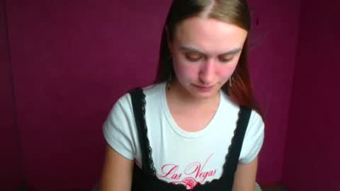 Snapshot of wendy_say_ chatting on 3, 10, 2025 Wendy online show from 3, 10, 2025