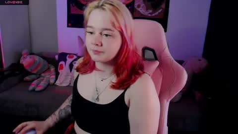 Snapshot of wendyycandy chatting on 15, 6, 2026 wendyycandy online show from 15, 6, 2026