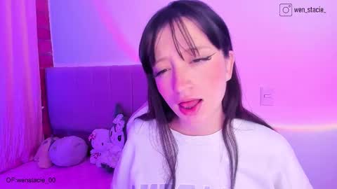 Wenstacie INDEPENDENT MODEL online show from 10, 10, 2025