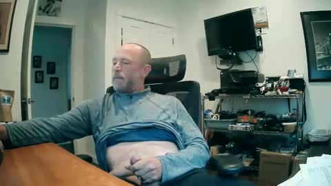 Snapshot of weseeyouwatching chatting on 18, 11, 2025 weseeyouwatching online show from 18, 11, 2025