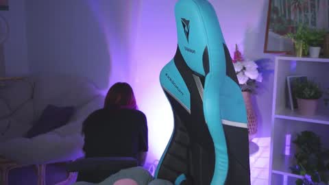 little girl who is always rightLisa online show from 15, 12, 2024