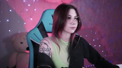 little girl who is always rightLisa online show from 18, 12, 2024