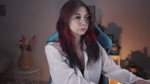 little girl who is always rightLisa online show from 14, 1, 2025