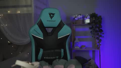 little girl who is always rightLisa online show from 24, 9, 2025