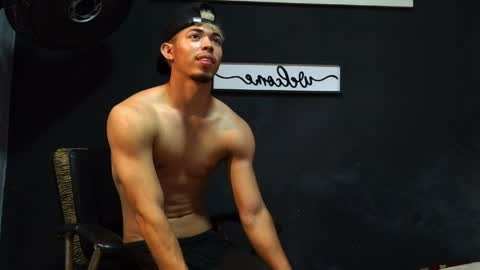 Snapshot of wesley_77 chatting on 7, 6, 2026 wesley_77 online show from 7, 6, 2026