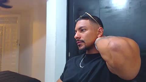 Wesley Rogger online show from 4, 10, 2025