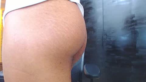 Wesley Rogger online show from 8, 10, 2025