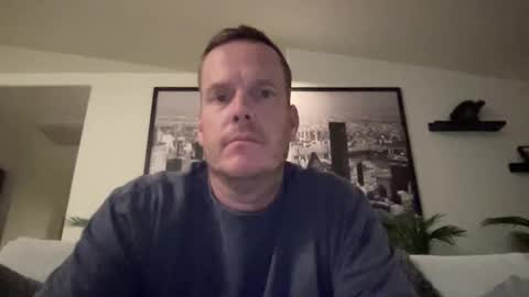 Snapshot of westcoastguy213 chatting on 8, 10, 2025 westcoastguy213 online show from 8, 10, 2025