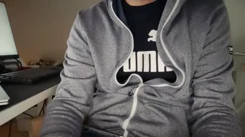 wet_adidasboy online show from 14, 11, 2025