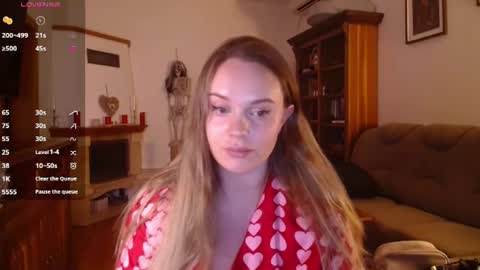 Snapshot of wet_lana chatting on 28, 6, 2026 Lana online show from 28, 6, 2026