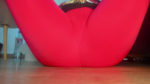 Snapshot of wet_pants2022 chatting on 21, 4, 2026 wet_pants2022 online show from 21, 4, 2026