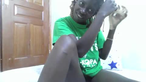 wet_pussy2025 online show from 23, 12, 2025