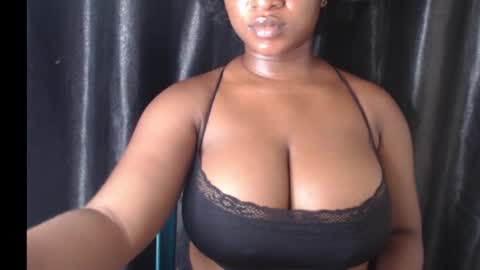 Snapshot of wet_xxpussy55 chatting on 27, 10, 2025 Sonia online show from 27, 10, 2025