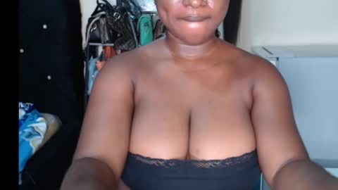 Snapshot of wet_xxpussy55 chatting on 9, 11, 2025 Sonia online show from 9, 11, 2025