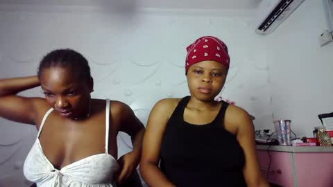 Snapshot of wetboob chatting on 30, 5, 2026 wetboob online show from 30, 5, 2026