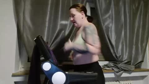 Snapshot of wetgerman2 chatting on 3, 2, 2025 Wetgerman online show from 3, 2, 2025