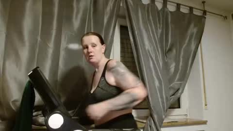 Snapshot of wetgerman2 chatting on 4, 2, 2025 Wetgerman online show from 4, 2, 2025