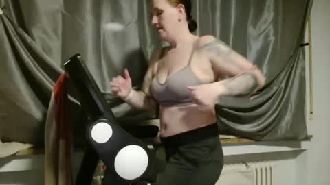 Snapshot of wetgerman2 chatting on 6, 3, 2025 Wetgerman online show from 6, 3, 2025