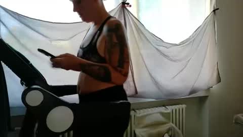 Snapshot of wetgerman2 chatting on 3, 10, 2025 Wetgerman online show from 3, 10, 2025