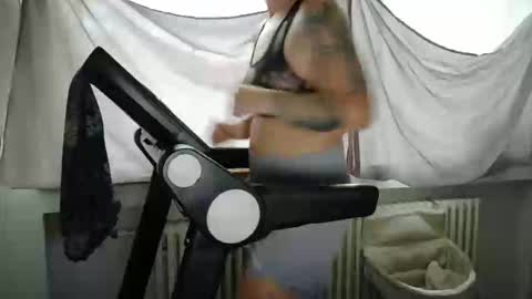 Snapshot of wetgerman2 chatting on 23, 10, 2025 Wetgerman online show from 23, 10, 2025