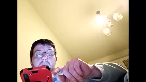 Snapshot of whatwouldyouliketosee chatting on 1, 1, 2025 stoffy online show from 1, 1, 2025