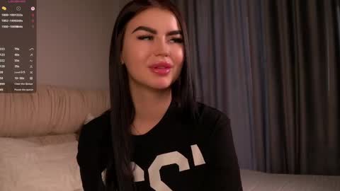 Snapshot of whisperlure chatting on 26, 5, 2026 Zozo online show from 26, 5, 2026