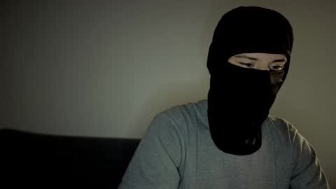 whispero_o online show from 17, 1, 2026