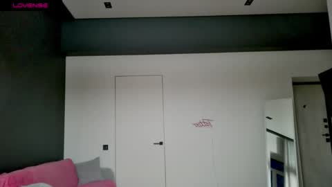 Max online show from 14, 11, 2025