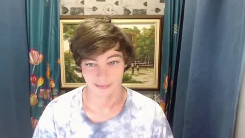 Snapshot of whiteboyinasia chatting on 14, 12, 2024 Christian online show from 14, 12, 2024