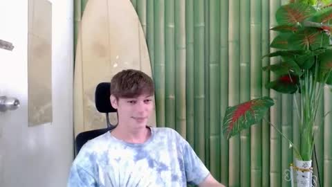 Snapshot of whiteboyinasia chatting on 22, 9, 2025 Christian online show from 22, 9, 2025