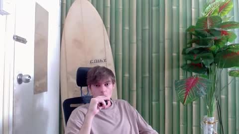 Snapshot of whiteboyinasia chatting on 16, 10, 2025 Christian online show from 16, 10, 2025