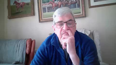 Snapshot of whitebriefs009 chatting on 4, 5, 2026 whitebriefs009 online show from 4, 5, 2026