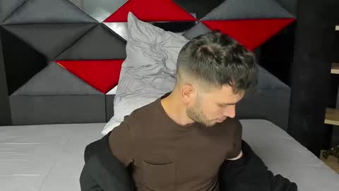 Dylan white online show from 3, 3, 2025