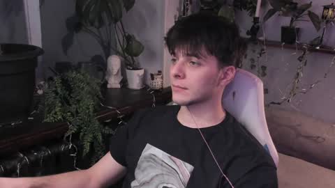 Gus online show from 15, 12, 2024