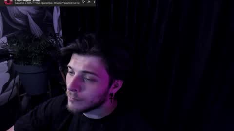 Snapshot of whiteegrimm chatting on 14, 5, 2026 Gus online show from 14, 5, 2026