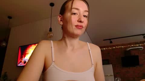 Snapshot of whiteprincessluna chatting on 30, 11, 2025 You wont find me here on Saturdays and Sundays online show from 30, 11, 2025