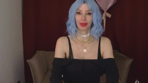 White Queen online show from 23, 2, 2025