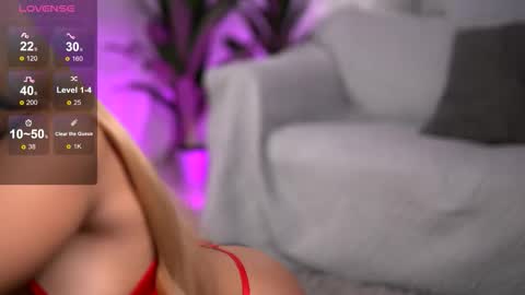 Snapshot of whitneyandrews chatting on 30, 9, 2025 whitneyandrews online show from 30, 9, 2025