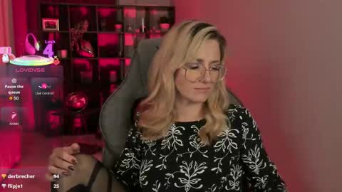 whitneypunnch online show from 26, 3, 2026