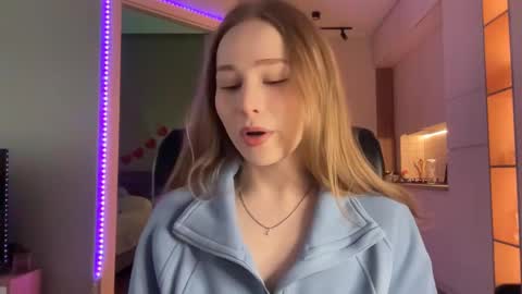 Alisa online show from 8, 12, 2024