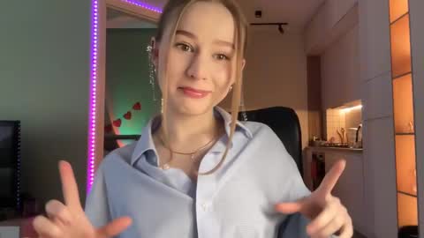 Alisa online show from 14, 12, 2024