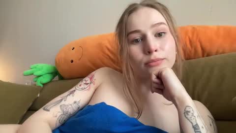 Alisa online show from 4, 1, 2025