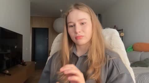 Alisa online show from 10, 9, 2025