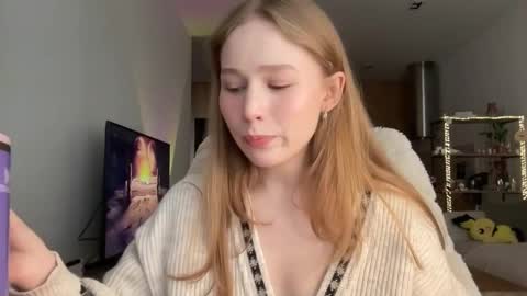 Alisa online show from 22, 10, 2025