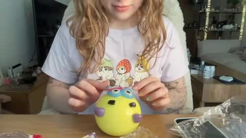 Alisa online show from 25, 6, 2026