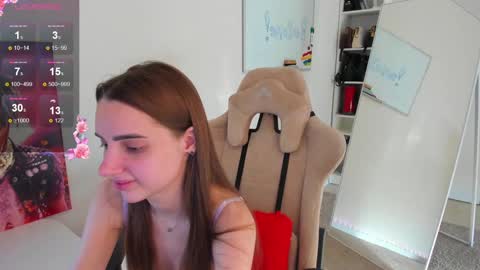 Abby  online show from 17, 12, 2024