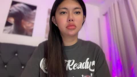 Snapshot of whoss_sofia chatting on 5, 2, 2026 Sofia online show from 5, 2, 2026