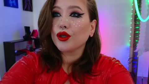 Snapshot of wickedxqueen chatting on 20, 6, 2026 Laura online show from 20, 6, 2026