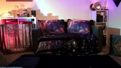 Gretchen  Jimmy online show from 5, 2, 2025