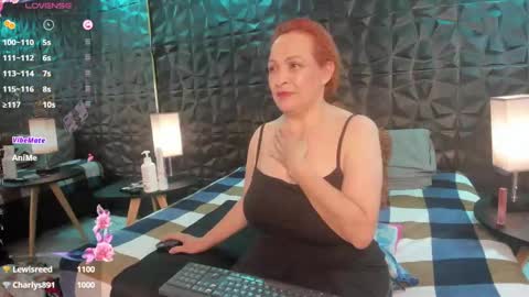 Snapshot of wife_mature chatting on 4, 12, 2024 sussy online show from 4, 12, 2024